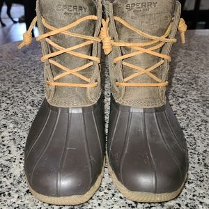 Sperry Women's Saltwater Rain boots in brown/olive